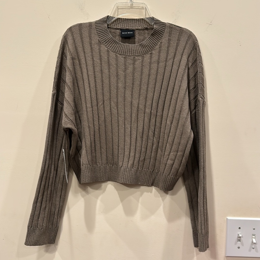 American Threads Miou Muse Mocha Cropped Crew Neck Ribbed Sweater